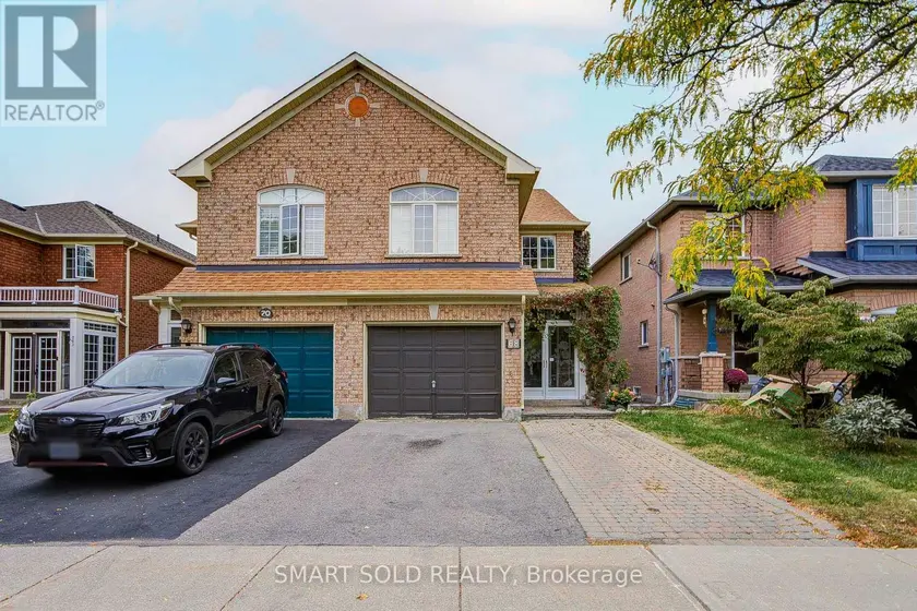 Semi-Detached/Link at 68 HARMONY ROAD, Vaughan