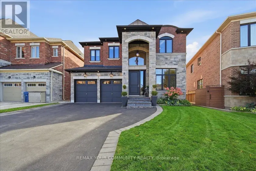 Detached at 116 CRANE STREET, Aurora