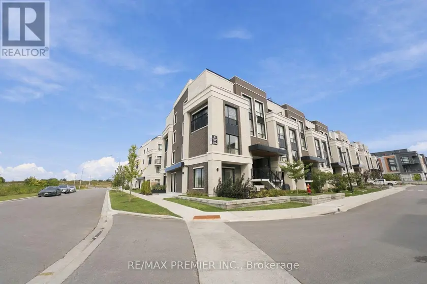 Townhouse at 102 - 8 WALDER LANE, Richmond Hill