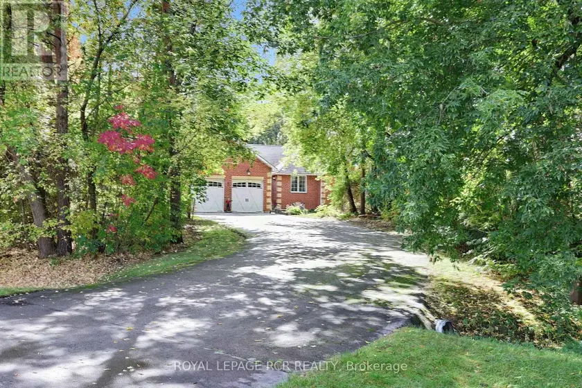 Detached at 11 FISHER DRIVE, Adjala-Tosorontio