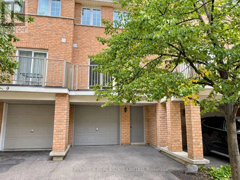 Townhouse at 10 - 23 OBSERVATORY LANE, Richmond Hill