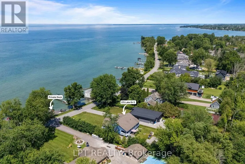 Detached at 173 LAKE DRIVE E, Georgina
