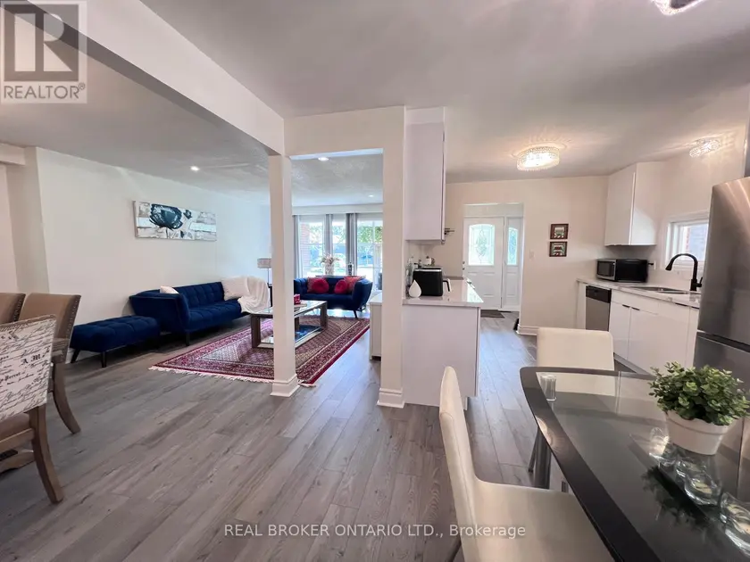 Detached at 105 FRED VARLEY DRIVE, Markham