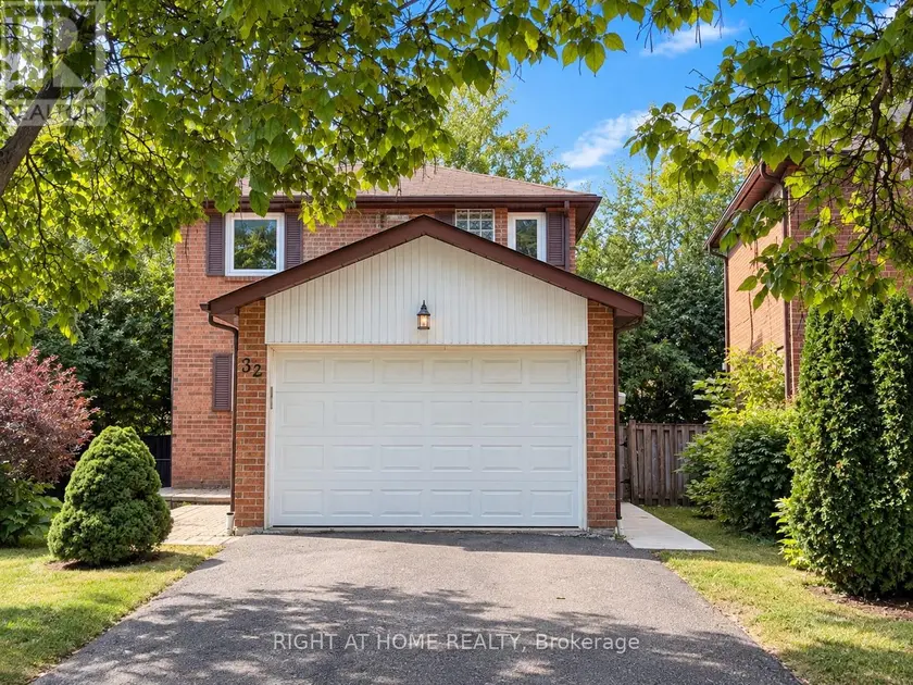 Detached at 32 ARANKA COURT, Richmond Hill