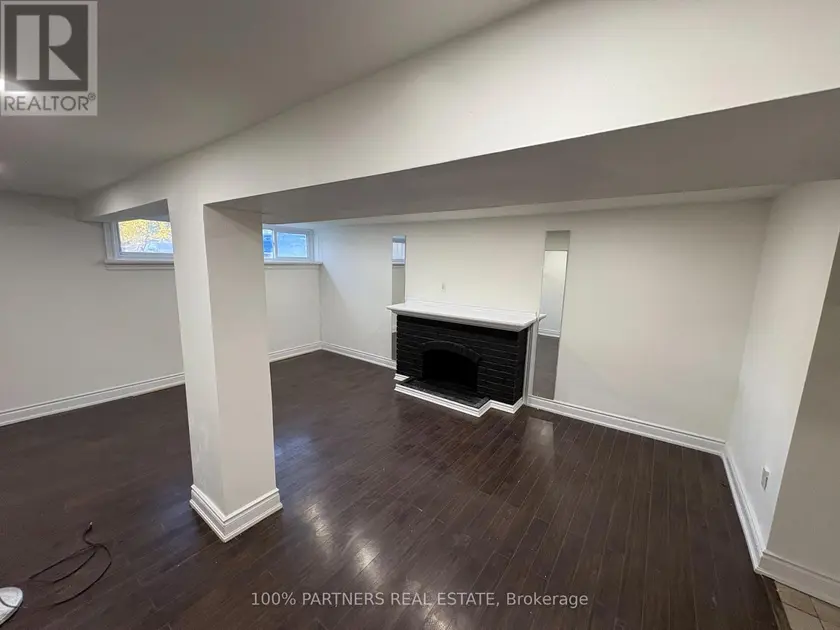 Detached at BSMT - 68 MARLIN COURT, Newmarket