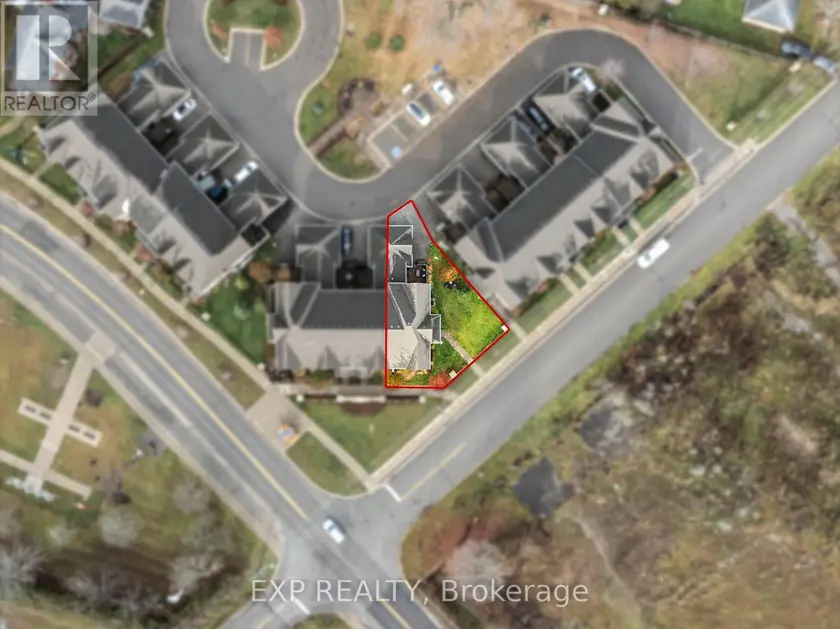 Townhouse at 7 VITA STEPHANIE COURT, Georgina