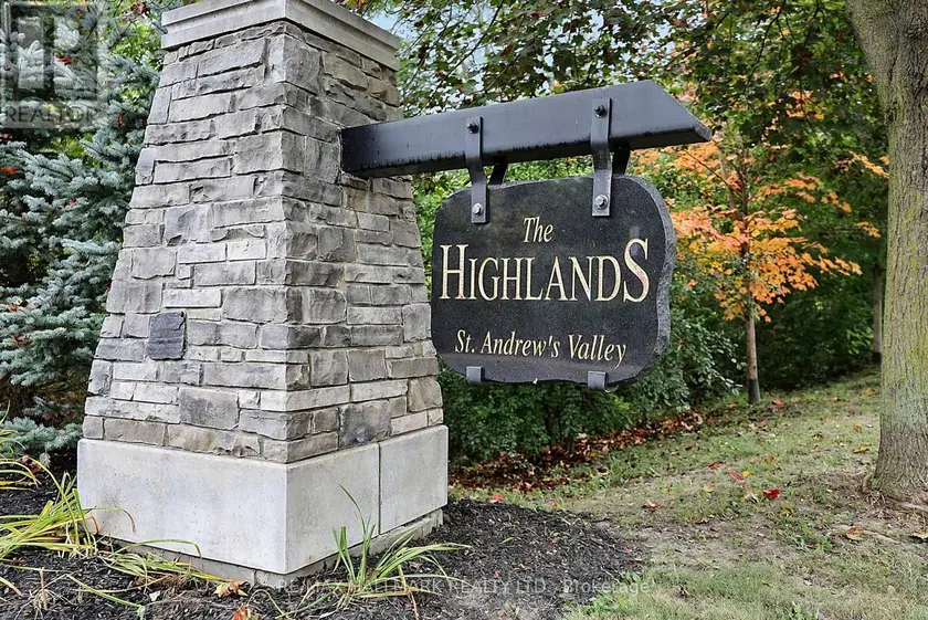 Townhouse at 710 WENDY CULBERT CRESCENT, Newmarket