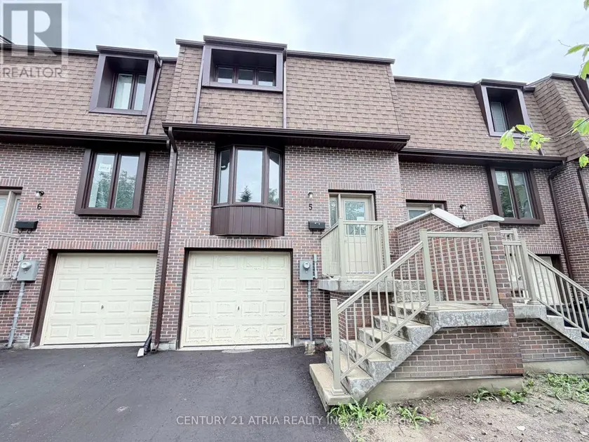 Townhouse at UNIT 5 - 11 PLAISANCE ROAD, Richmond Hill