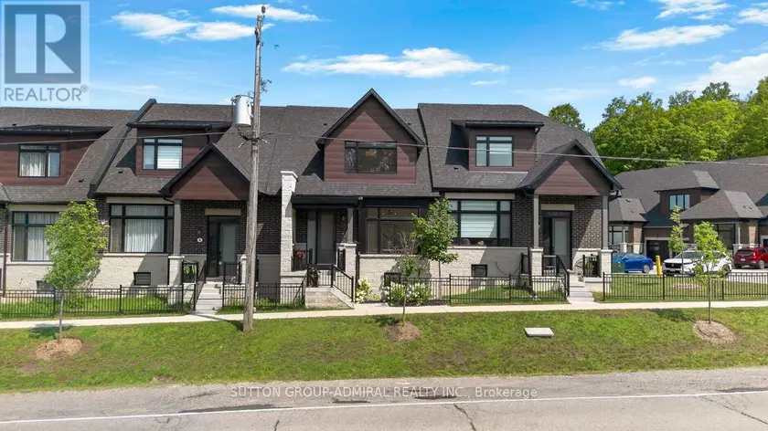 Townhouse at 4 VERN ROBERTSON GATE, Uxbridge