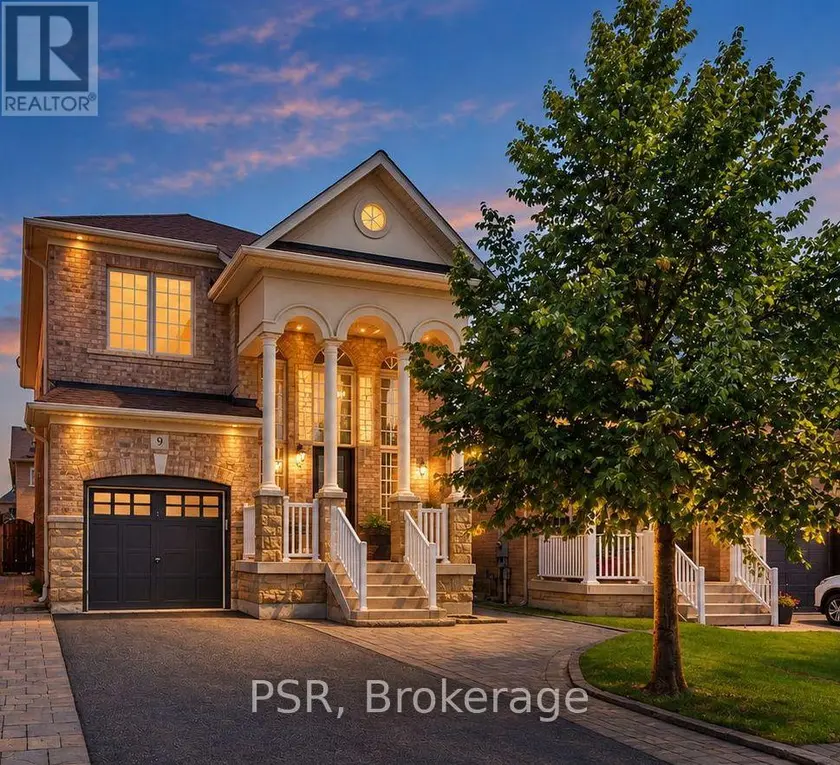 Detached at 9 WHITE BEACH CRESCENT, Vaughan