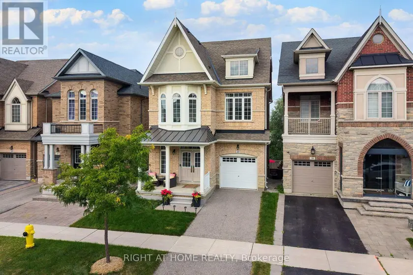 Detached at 43 HOPEWELL STREET, Vaughan