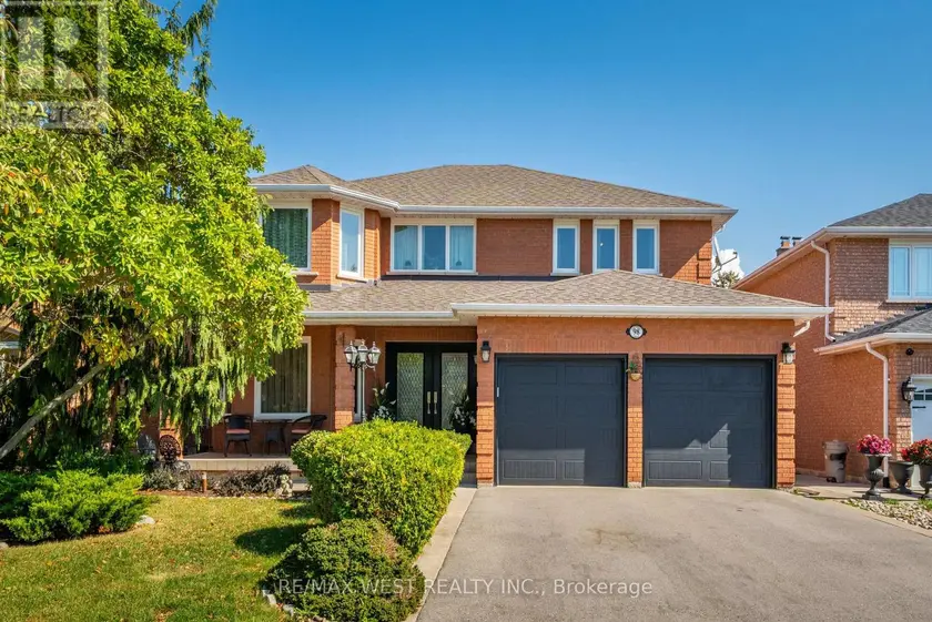 Detached at 98 ARROWHEAD DRIVE, Vaughan