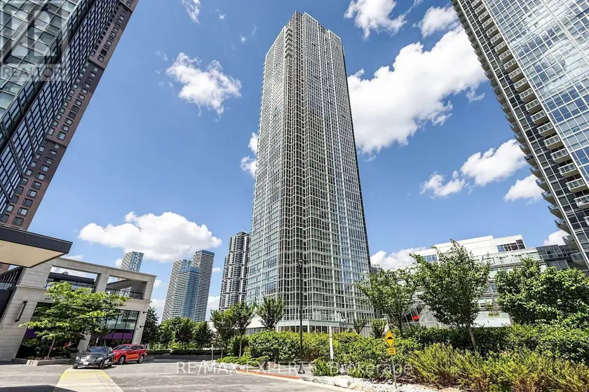 Apartment at 1505 - 2916 HIGHWAY 7 ROAD, Vaughan