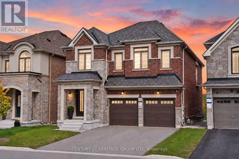 Detached at 147 MEADOW VISTA CRESCENT, East Gwillimbury