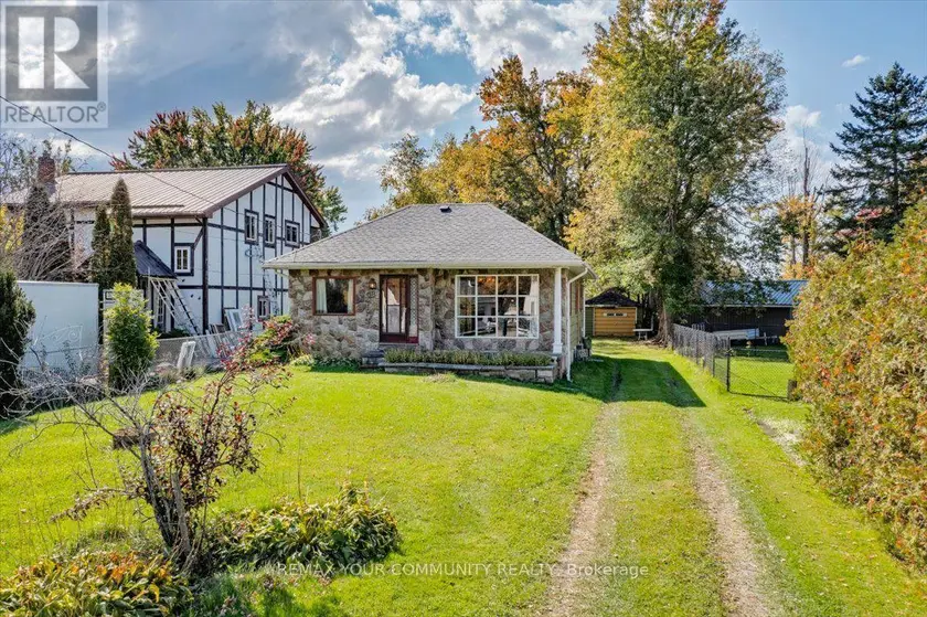 Detached at 48 ISLE VISTA DRIVE, Georgina