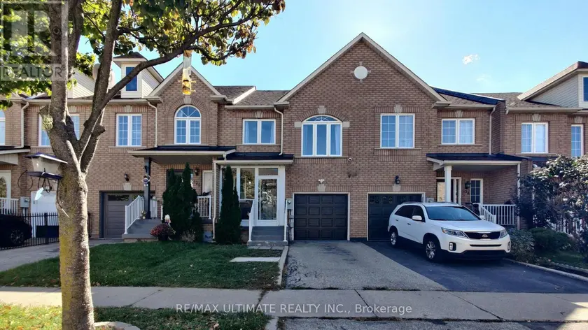 Townhouse at 131 FOXCHASE AVENUE, Vaughan