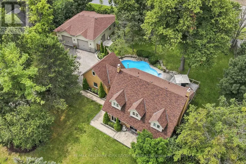 Detached at 111 WHISPERING PINE TRAIL, Aurora