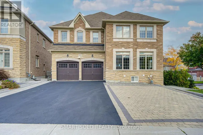 Detached at 982 WILBUR PIPHER CIRCLE, Newmarket