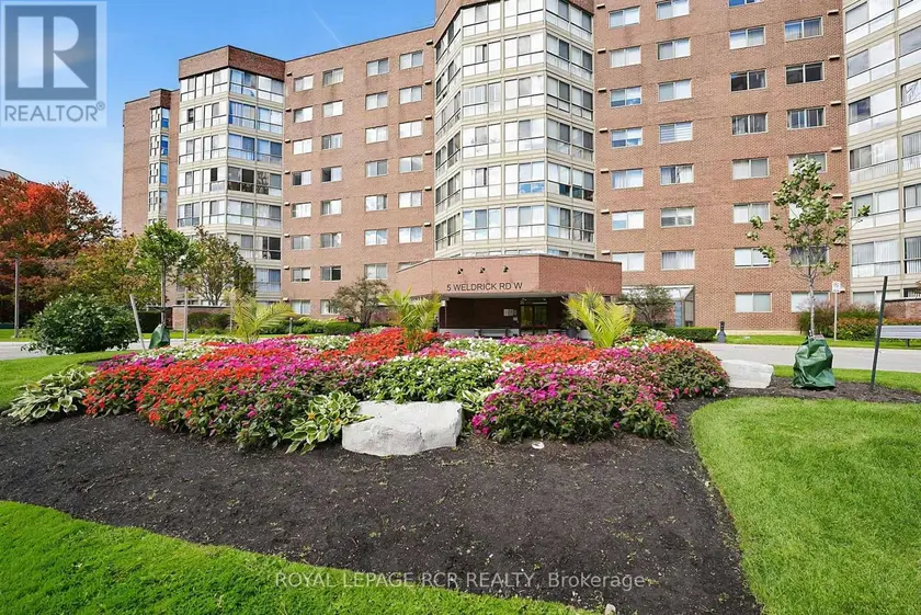 Apartment at 507 - 5 WELDRICK ROAD W, Richmond Hill