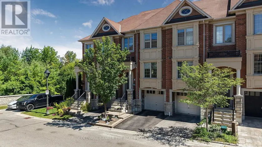 Townhouse at 370 DOAK LANE, Newmarket