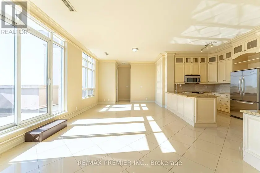 Apartment at PH04 - 9235 JANE STREET, Vaughan