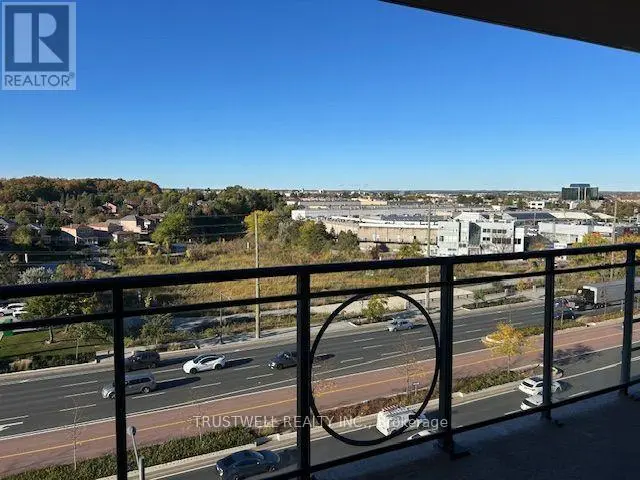 Apartment at 905 - 130 POND DRIVE, Markham