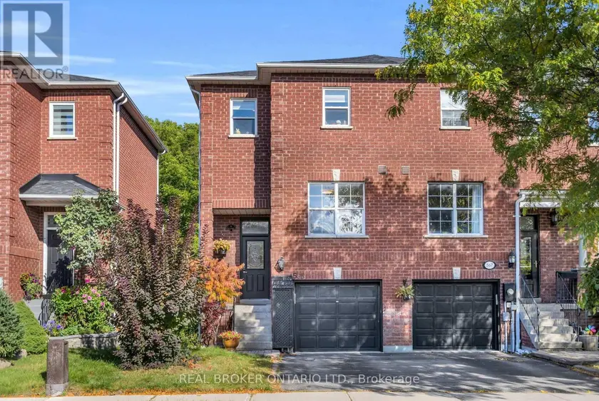 Townhouse at 565 BONDI AVENUE, Newmarket