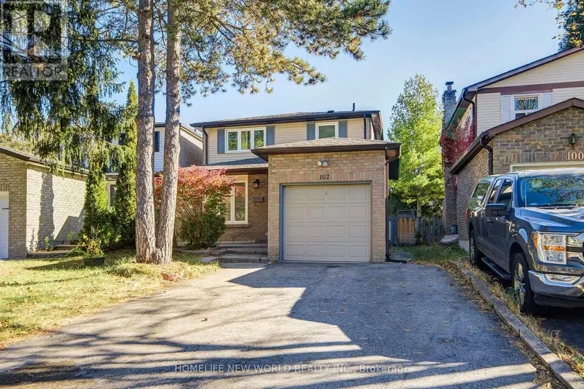 Detached at 102 MADSEN CRESCENT, Markham