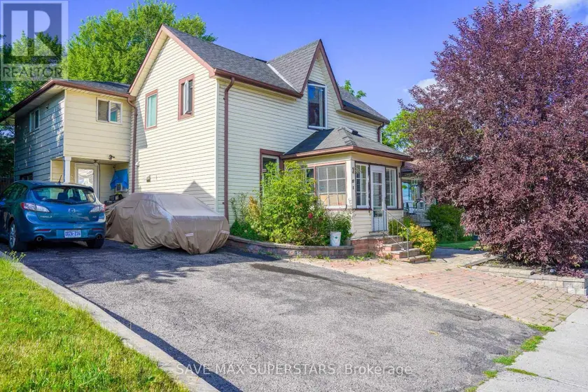 Semi-Detached/Link at 93 JOHN STREET E, Bradford West Gwillimbury