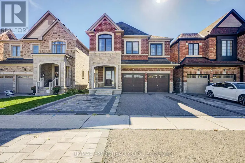 Detached at 132 MEADOW VISTA CRESCENT, East Gwillimbury