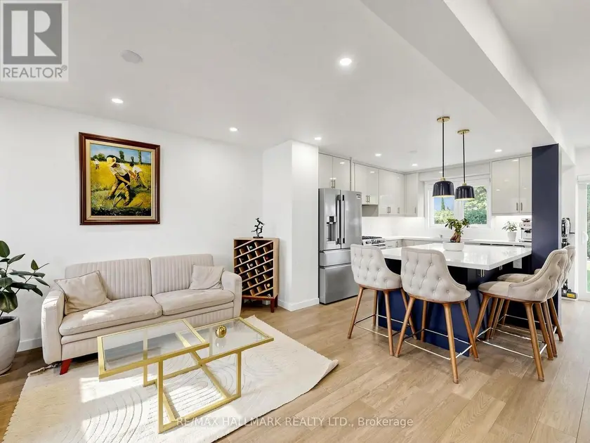 Detached at 400 HANDLEY CRESCENT, Newmarket