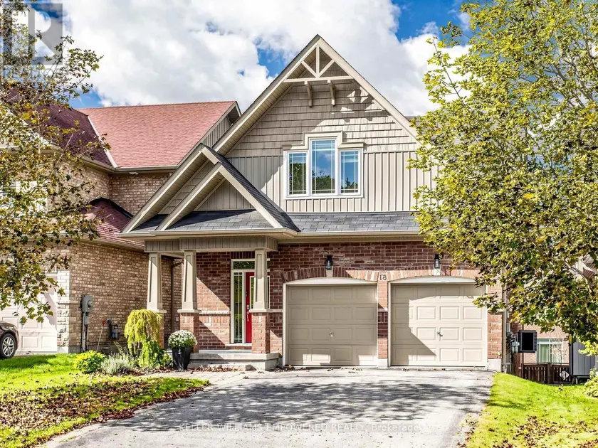 Detached at 18 DON ROSE BOULEVARD, East Gwillimbury