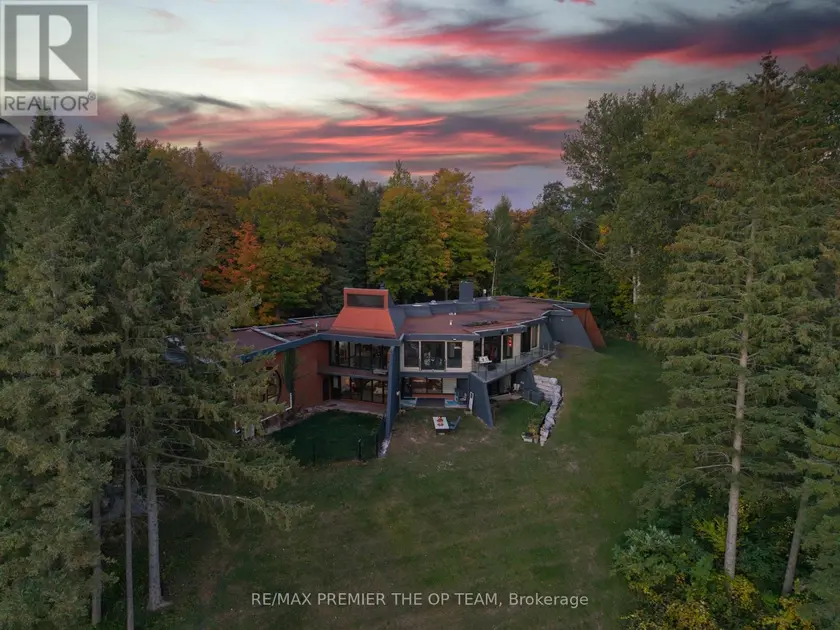 Detached at 13280 7TH CONCESSION, King