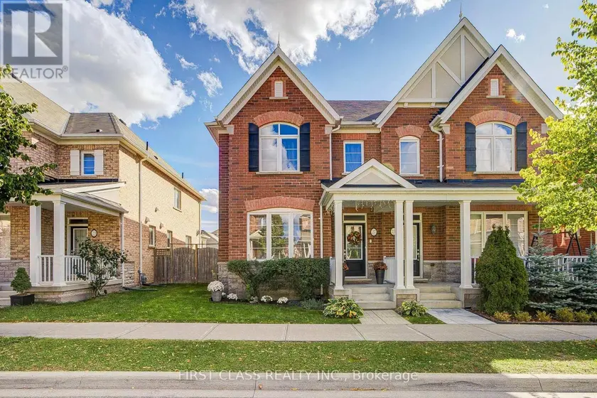 Semi-Detached/Link at 27 CINEMARK AVENUE, Markham