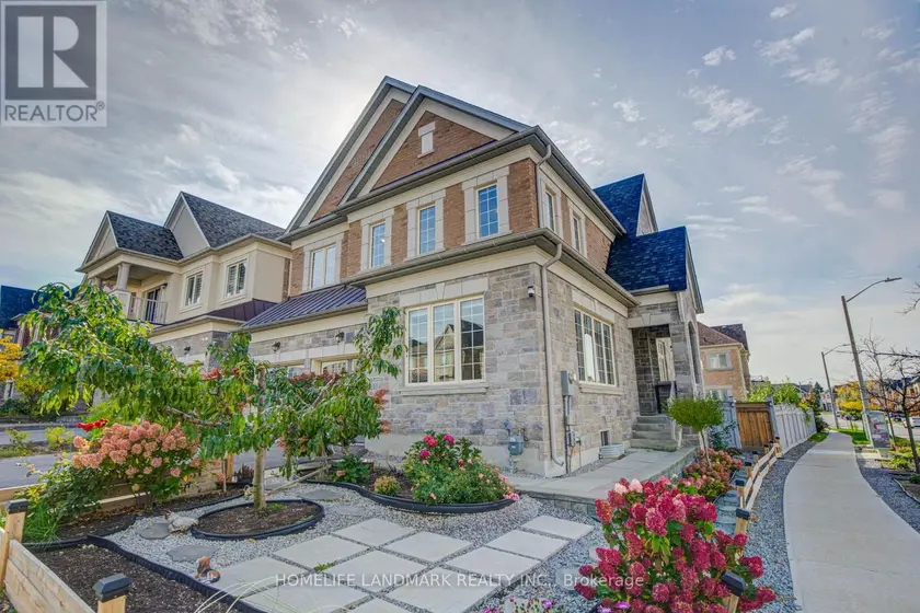 Detached at 14 GREYWACKE STREET, Richmond Hill