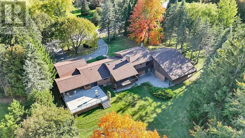 Detached at 114 KINGSWORTH ROAD, King