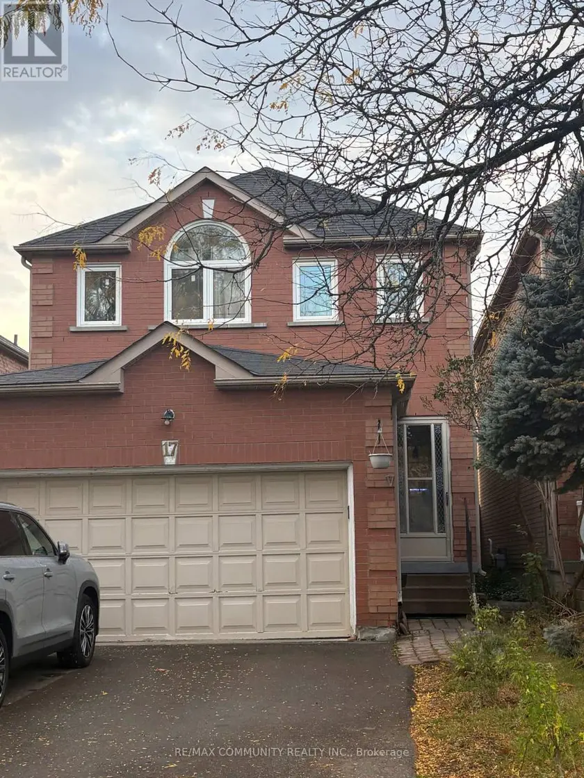 Detached at 17 KENBOROUGH COURT, Markham