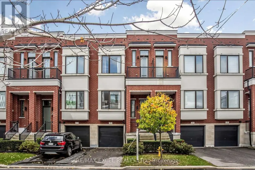 Townhouse at 19 AMBLER LANE, Richmond Hill