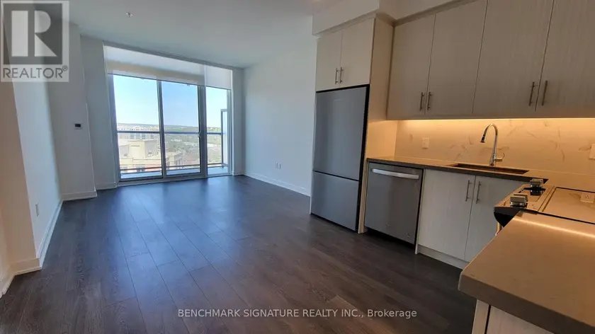Apartment at 1607 - 85 ONEIDA CRESCENT, Richmond Hill