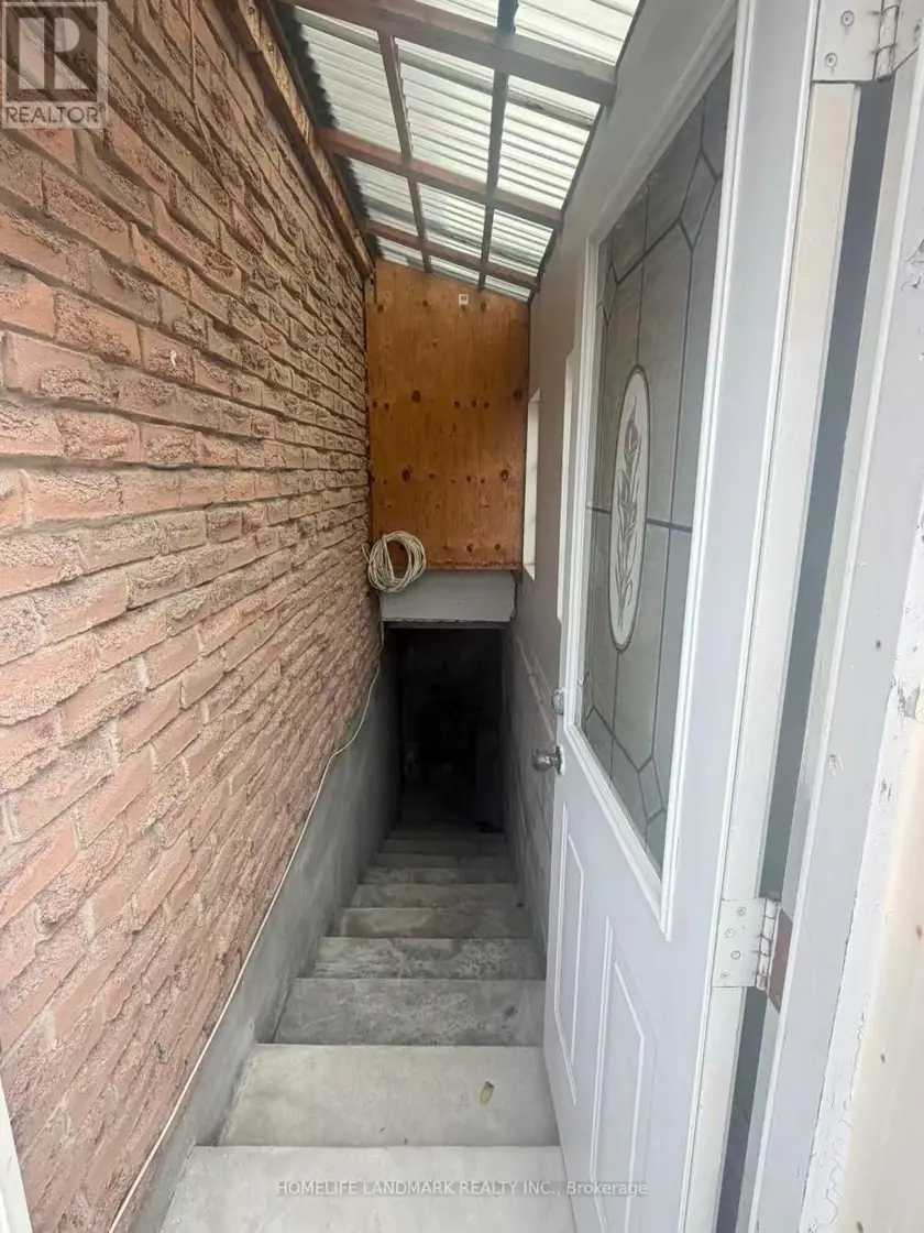 Semi-Detached/Link at Unit BSMT