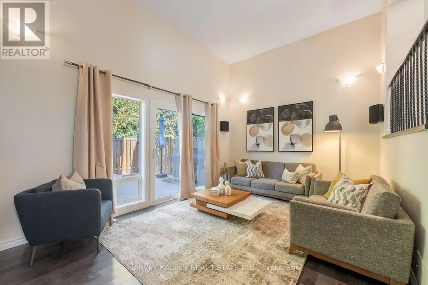 Apartment at 4 NEW PORT WAY, Markham