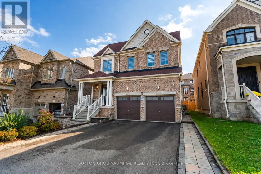 Detached at 25 PEAR BLOSSOM WAY, East Gwillimbury