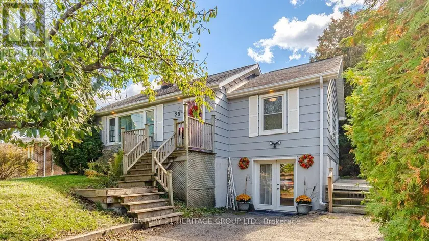 Detached at 29 GEORGE STREET, Richmond Hill