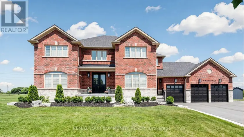 Detached at 15 STONESTHROW CRESCENT, Uxbridge