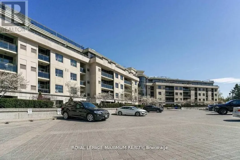 Apartment at 327 - 8201 ISLINGTON AVENUE, Vaughan