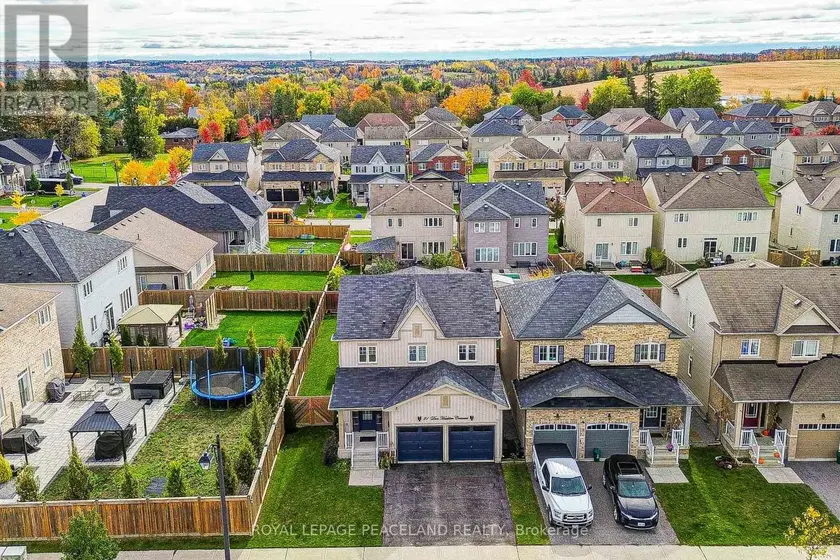 Detached at 21 DON HADDEN CRESCENT, Brock