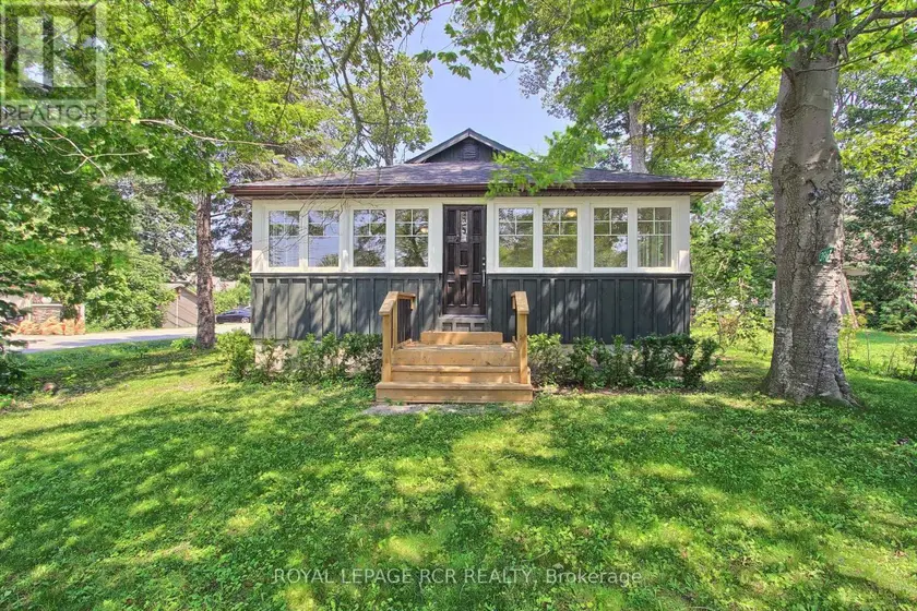 Detached at 3967 ALGONQUIN AVENUE, Innisfil