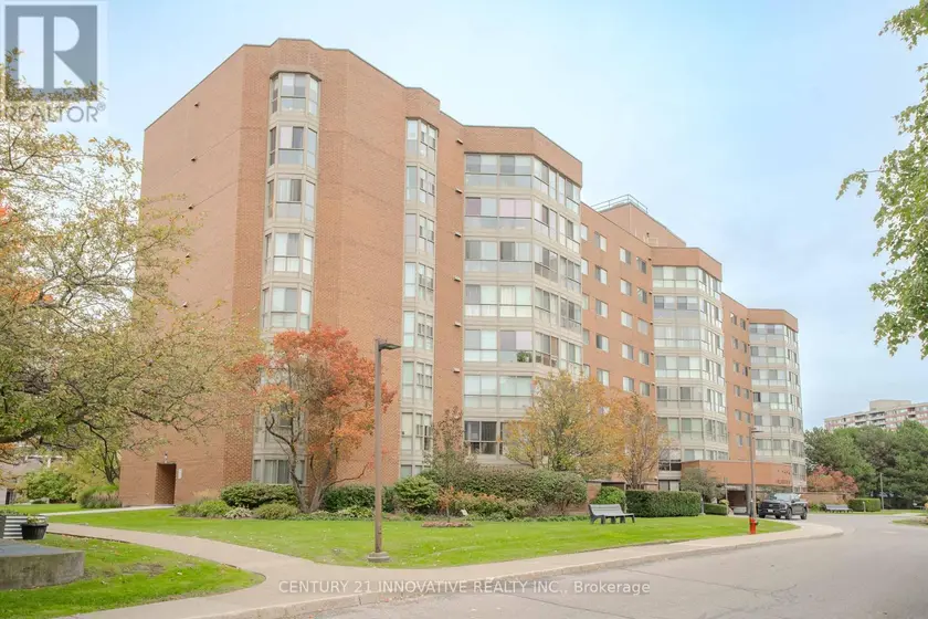 Apartment at 511 - 5 WELDRICK ROAD W, Richmond Hill