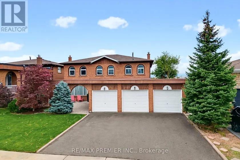 Detached at 33 HOUSTON ROAD, Vaughan