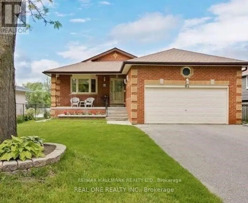 Detached at 84 RIVERGLEN DRIVE, Georgina